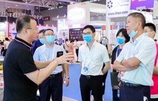 深圳LED展盘点|亿万先生MR“多场景 全职能”打造“行业尺度”节造器